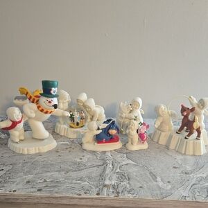 Department 56 Snowman and Friends Figurine Collection